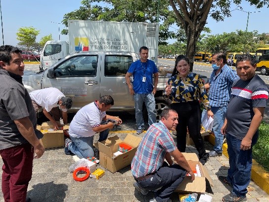 エクアドル共和国向けに地震体験車等を供与